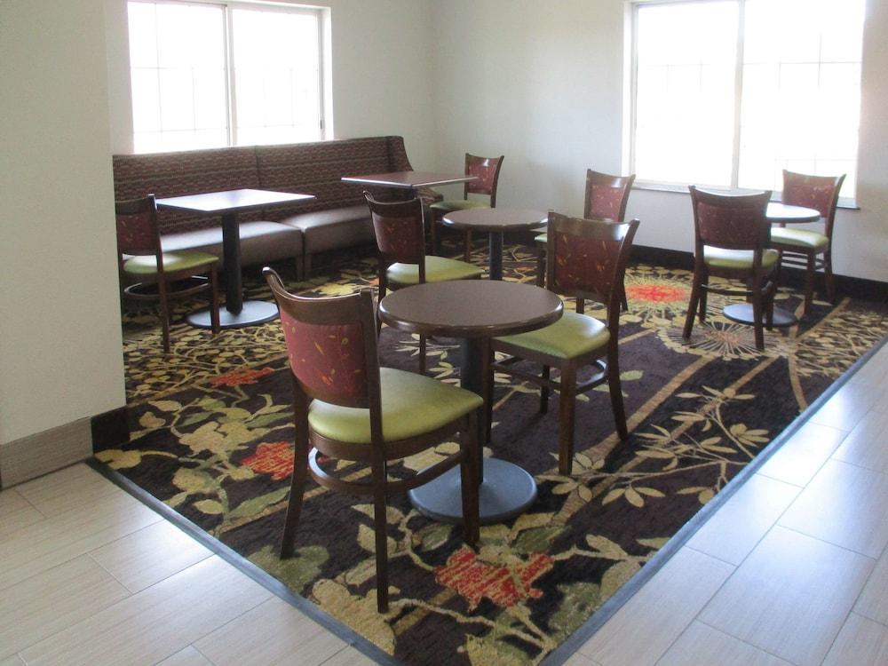 Quality Inn Leesville Esterno foto