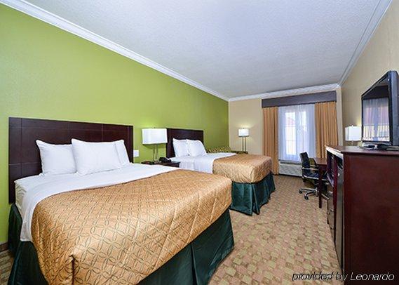 Quality Inn Leesville Esterno foto