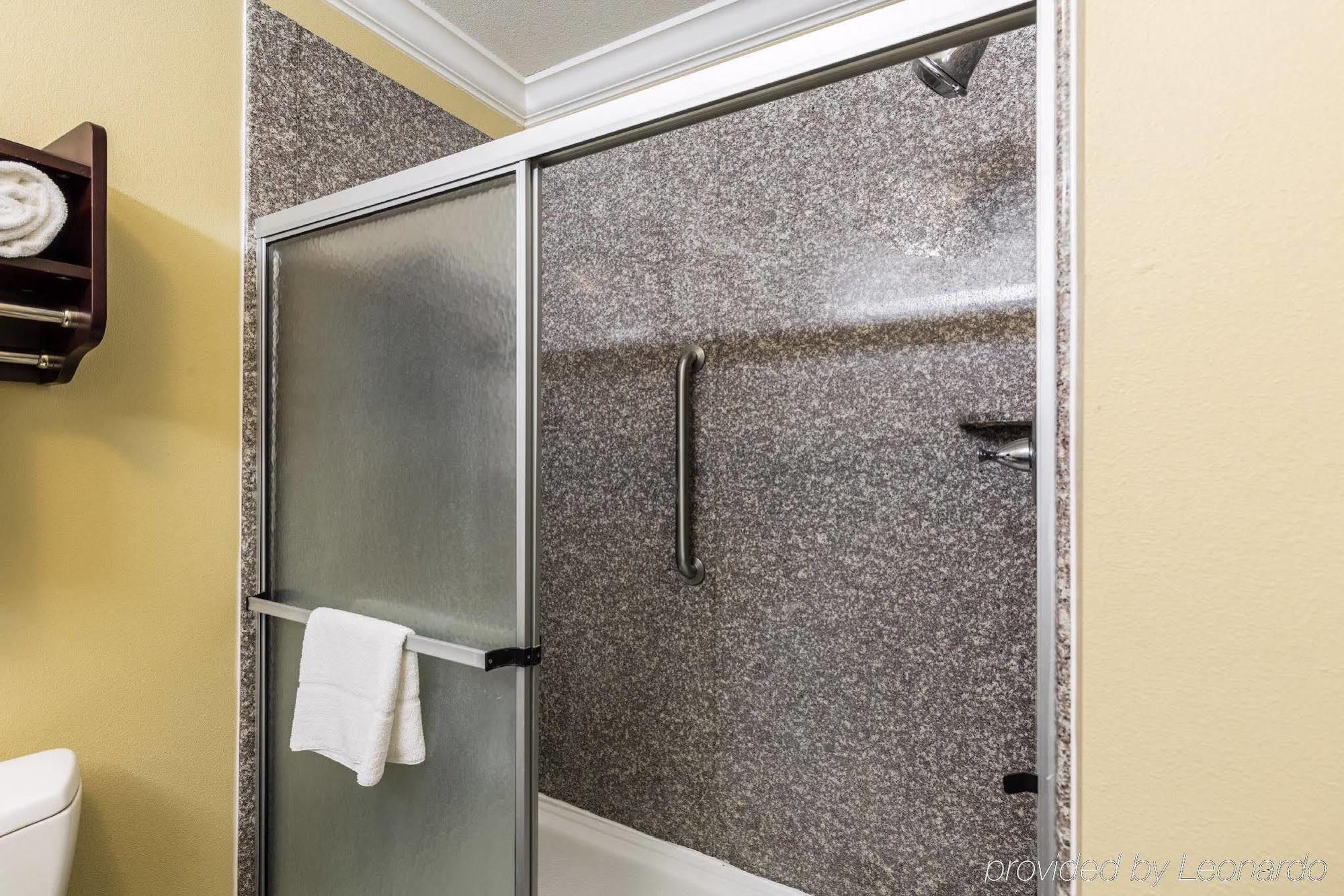 Quality Inn Leesville Esterno foto